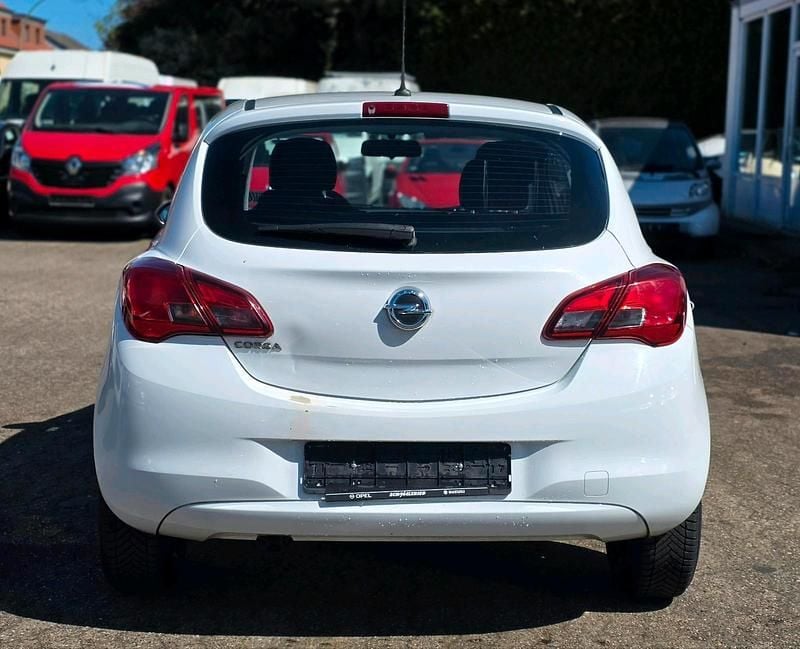 Używany Opel Corsa Selection 69 KM (50 kW) 2017 Biały Hatchback
