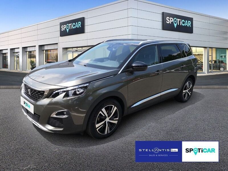 Grau Gebraucht 2020 Peugeot 5008 Allure GT-Line Van / Kleinbus | 25.890 € (Teuer) - Bild 1/4