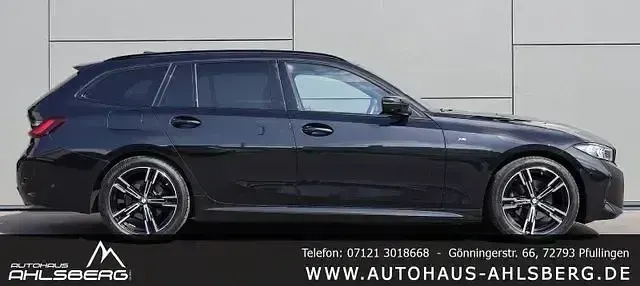 Gebraucht BMW 320 M Sport 184 PS (135 kW) 2025 Black sapphire Kombi