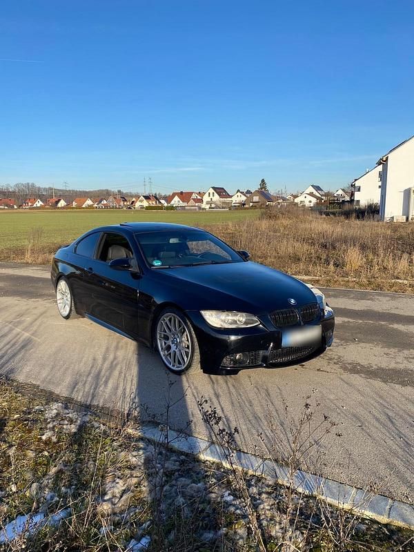 Gebraucht BMW 325 218 PS (160 kW) 2006 Schwarz Coupé