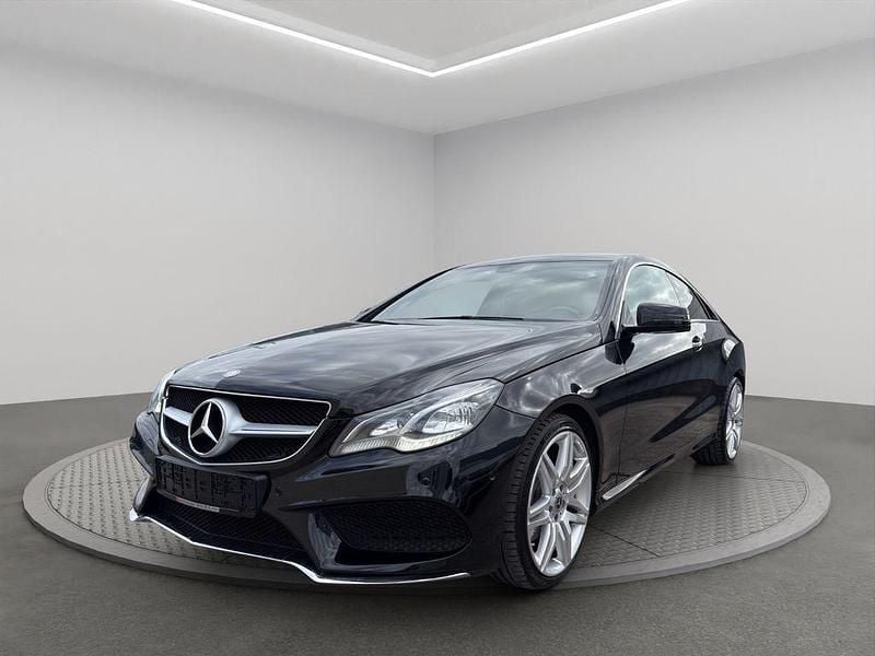 Schwarz Gebraucht 2015 Mercedes E200 AMG Coupé | 16.990 € (Fairer Preis) - Bild 1/4