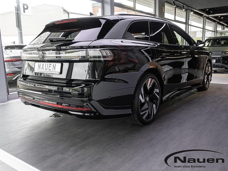 Neu VW ID.7 Pro 210 kW (286 PS) 2026 Schwarz Kombi