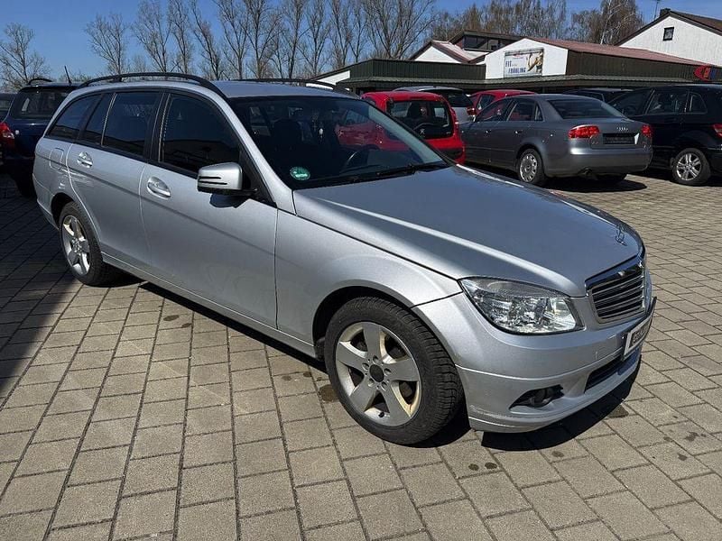 Second-hand Mercedes C180 156 CP (114 kW) 2008 Argintiu Break