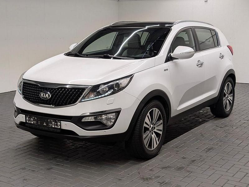 Deluxeweissmet. (metallic) Gebraucht 2014 Kia Sportage Platinum SUV | 14.980 € (Etwas zu teuer) - Bild 1/4