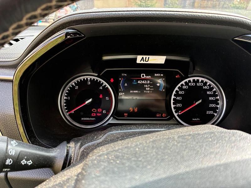 Gebraucht Isuzu D-Max 163 PS (119 kW) 2021 Silber Pickup