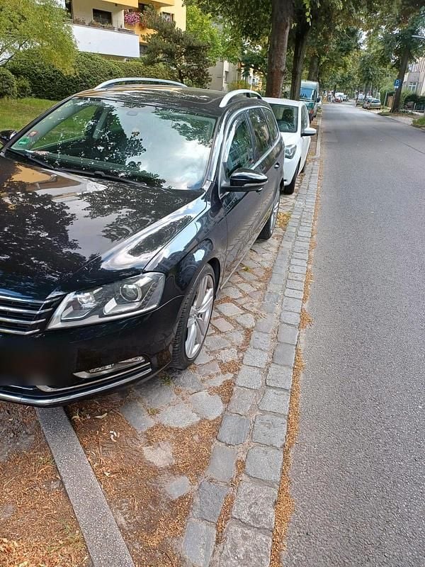 Gebraucht VW Passat 210 PS (154 kW) 2011 Schwarz Kombi