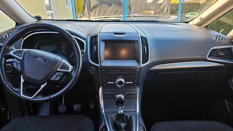 Gebraucht Ford Galaxy Titanium 150 PS (110 kW) 2017 Schwarz Van / Kleinbus