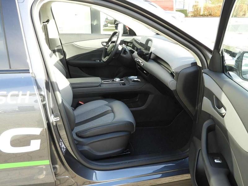 Neu MG S5 Luxury 169 kW (231 PS) 2025 Blau (andere lackierung gegen aufpreis) SUV