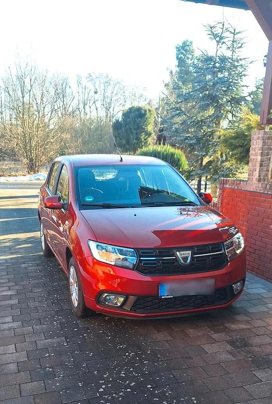Gebraucht Dacia Sandero 73 PS (53 kW) 2018 Rot Kleinwagen