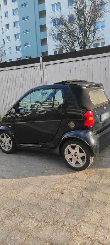 Gebraucht Smart ForTwo Cabrio 61 PS (44 kW) 2004 Schwarz Cabrio