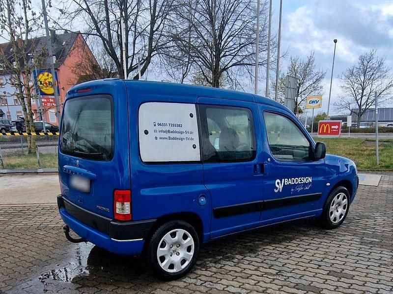 Gebraucht Peugeot Partner 90 PS (66 kW) 2007 Blau Van / Kleinbus