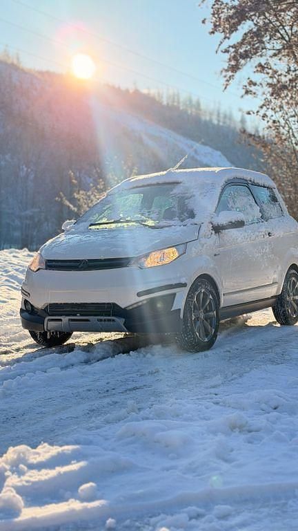 Weiß Gebraucht 2016 Aixam Crossline Sport Kleinwagen | 5.999 € - Bild 1/4