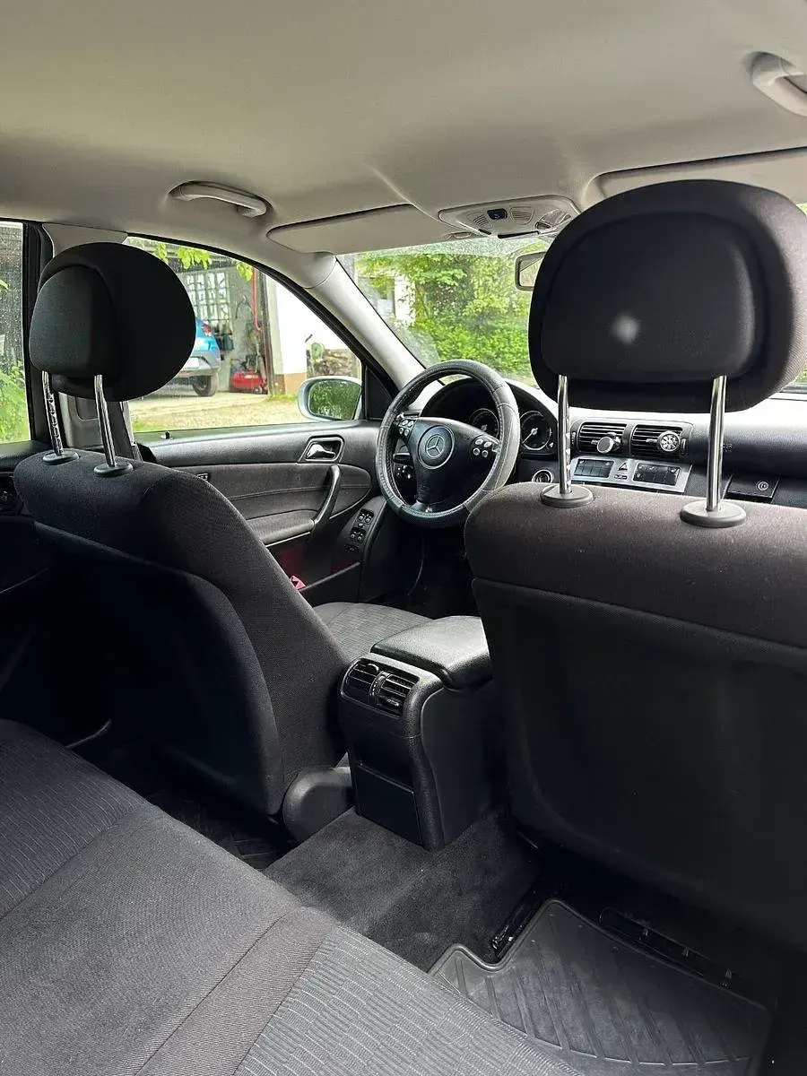 Gebraucht Mercedes 200 122 PS (89 kW) 2007 Silber Limousine