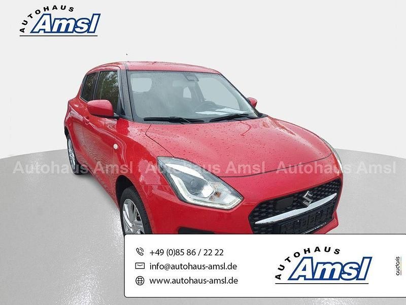 Rot Gebraucht 2022 Suzuki Swift Comfort Kleinwagen | 13.489 € (Fairer Preis) - Bild 1/4