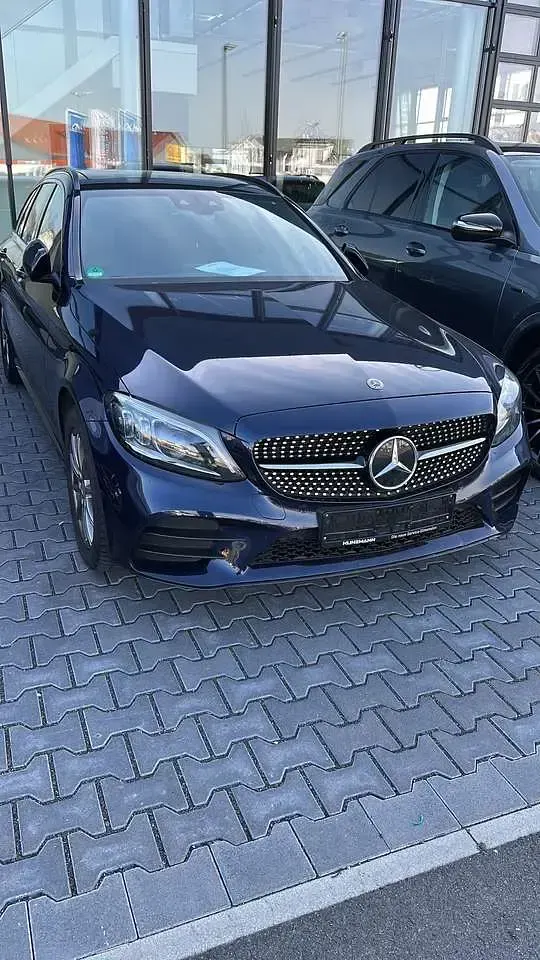 Gebraucht Mercedes C400 333 PS (244 kW) 2020 Blau Kombi