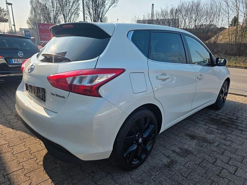 Gebraucht Nissan Pulsar 360º 116 PS (85 kW) 2017 Weiß Kleinwagen