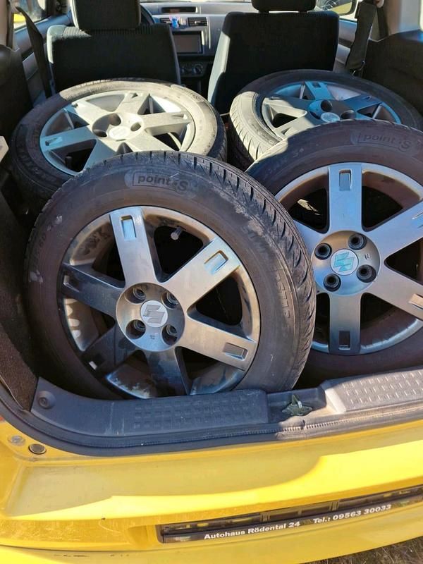 Gebraucht Suzuki Swift 92 PS (67 kW) 2005 Gelb Kleinwagen