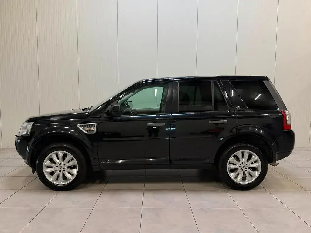 Gebraucht Land Rover Freelander 2 HSE 190 PS (139 kW) 2011 Schwarz SUV