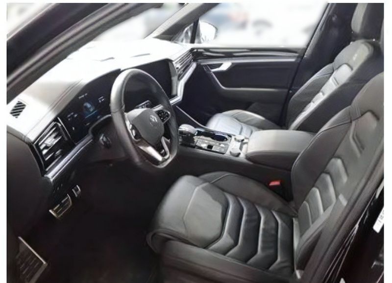 Gebraucht VW Touareg R-line 231 PS (169 kW) 2024 Schwarz SUV