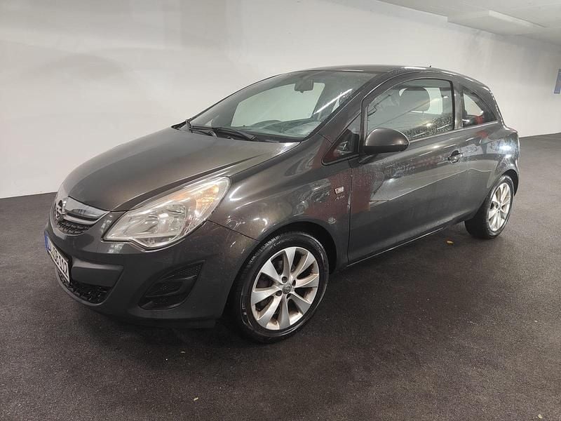 Braun Gebraucht 2013 Opel Corsa Active Kleinwagen | 1.999 € (Superpreis) - Bild 1/4
