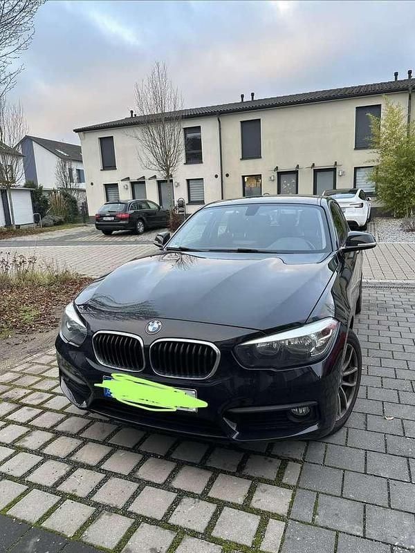 Gebraucht BMW 118 Advantage 136 PS (100 kW) 2018 Schwarz Kleinwagen