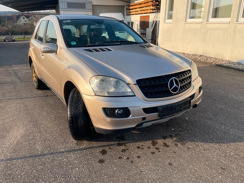 Gebraucht Mercedes ML280 2008 Beige SUV