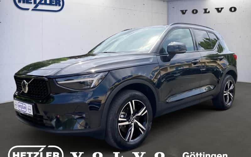 Schwarz Gebraucht 2024 Volvo XC40 Plus SUV | 38.650 € (Etwas zu teuer) - Bild 1/4