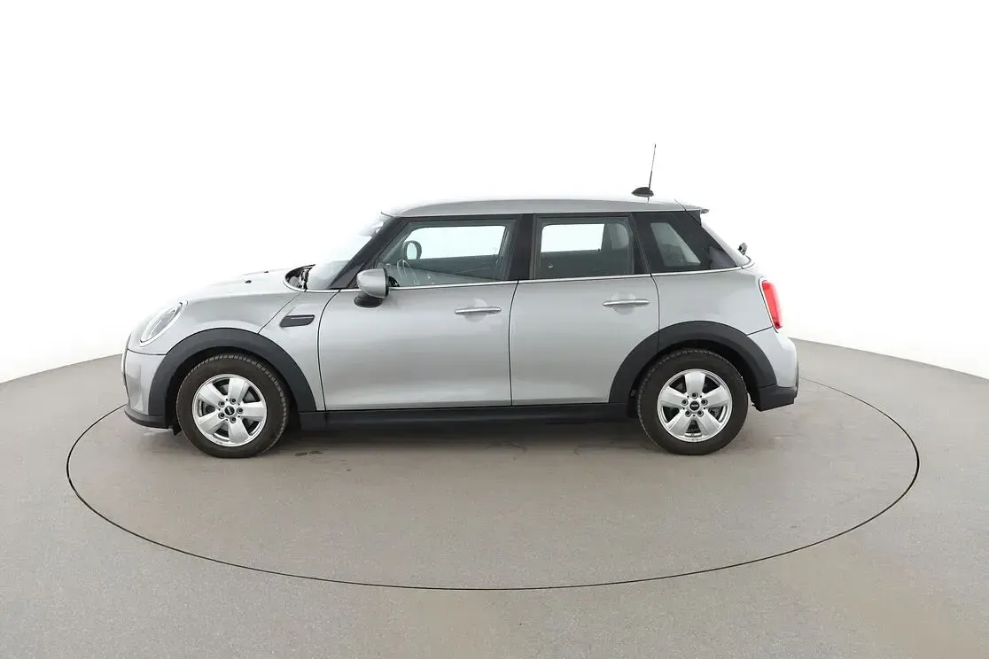Gebraucht Mini Cooper Essential 136 PS (100 kW) 2023 Grau Kleinwagen