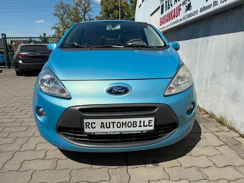 Gebraucht Ford Ka Titanium 69 PS (50 kW) 2011 Blau Kleinwagen