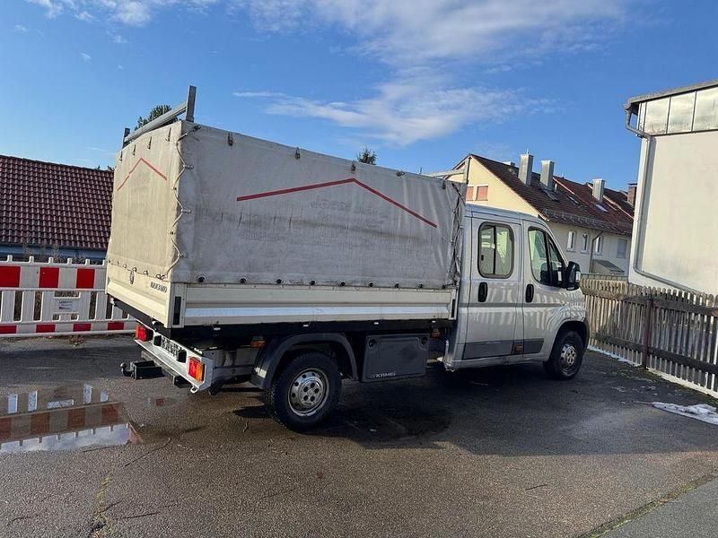 Grau Gebraucht 2012 Fiat Ducato Van | 10.000 € (Teuer) - Bild 1/4