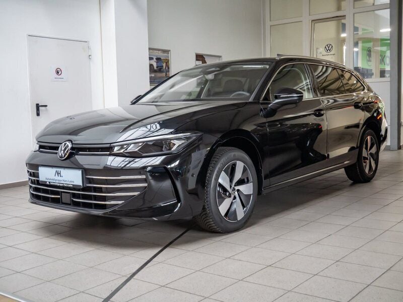 Schwarz Neu 2025 VW Passat Business Kombi | 55.718 € - Bild 1/4