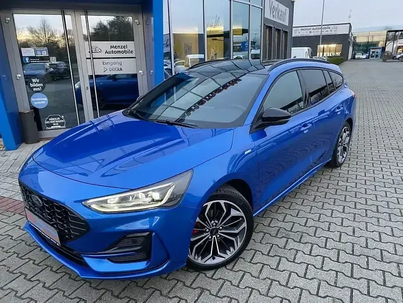 Gebraucht Ford Focus ST-Line X 155 PS (114 kW) 2025 Blau Limousine