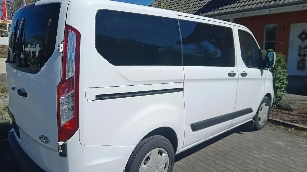 Occasion Ford Transit Custom 105 ch (77 kW) 2018 Blanc Break