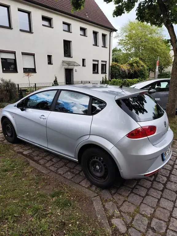 Gebraucht Seat Leon Copa 140 PS (102 kW) 2012 Silber Limousine