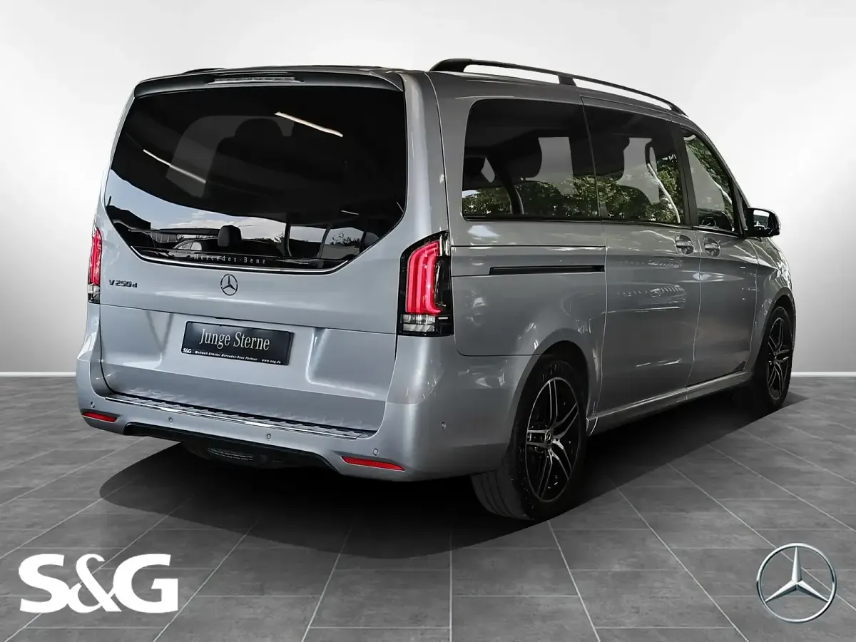 Gebraucht Mercedes V250 Avantgarde 190 PS (139 kW) 2024 Hightechsilber metallic Van / Kleinbus