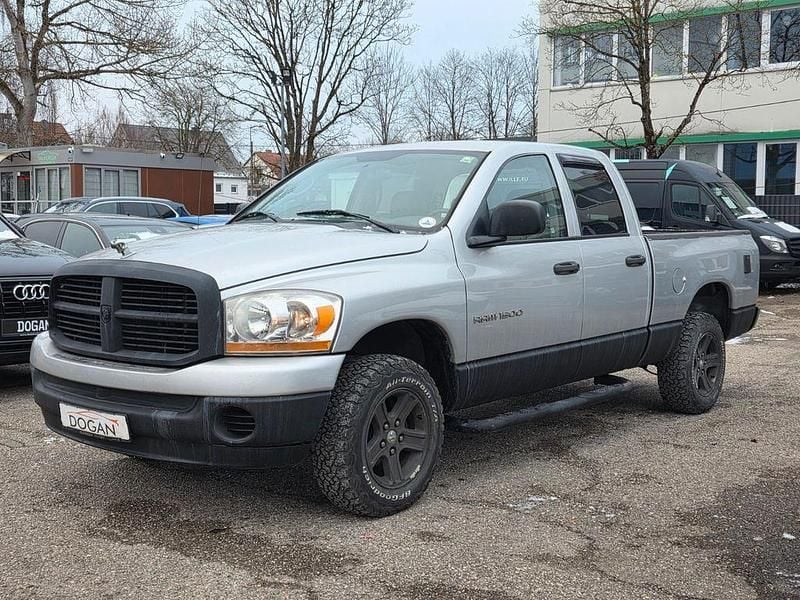 Silber Gebraucht 2005 Dodge Ram Abholung | 13.900 € (Teuer) - Bild 1/4