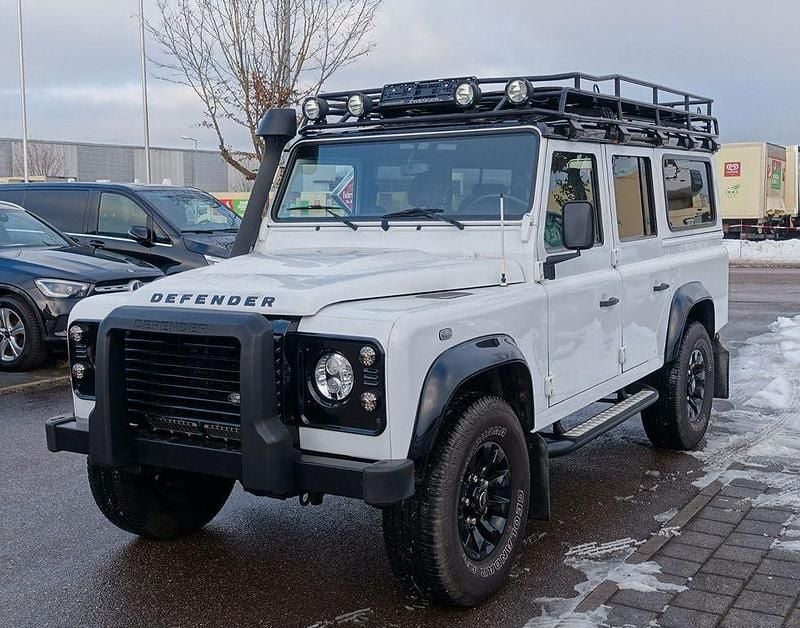 Weiß Gebraucht 2015 Land Rover Defender SE Kombi | 49.499 € (Superpreis) - Bild 1/4