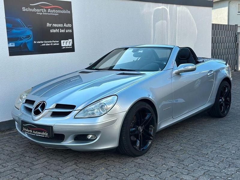 Silber Gebraucht 2007 Mercedes SLK200 Cabrio | 9.780 € (Superpreis) - Bild 1/4