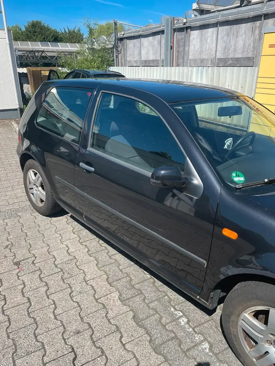 Gebraucht VW Golf III 101 PS (74 kW) 1998 Schwarz Limousine