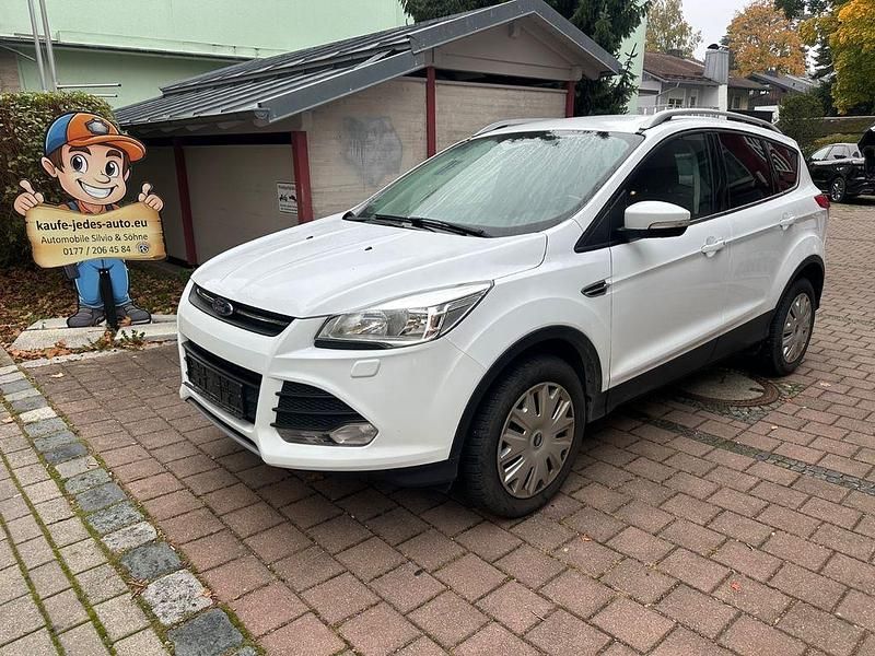 Weiß Gebraucht 2015 Ford Kuga SUV | 7.999 € (Superpreis) - Bild 1/4