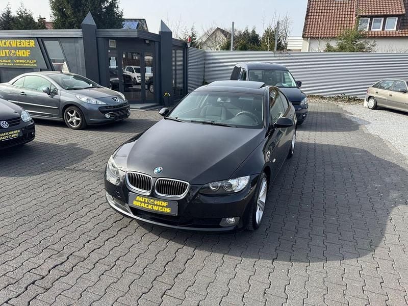 Gebraucht BMW 325 Shadowline 218 PS (160 kW) 2006 Schwarz Coupé