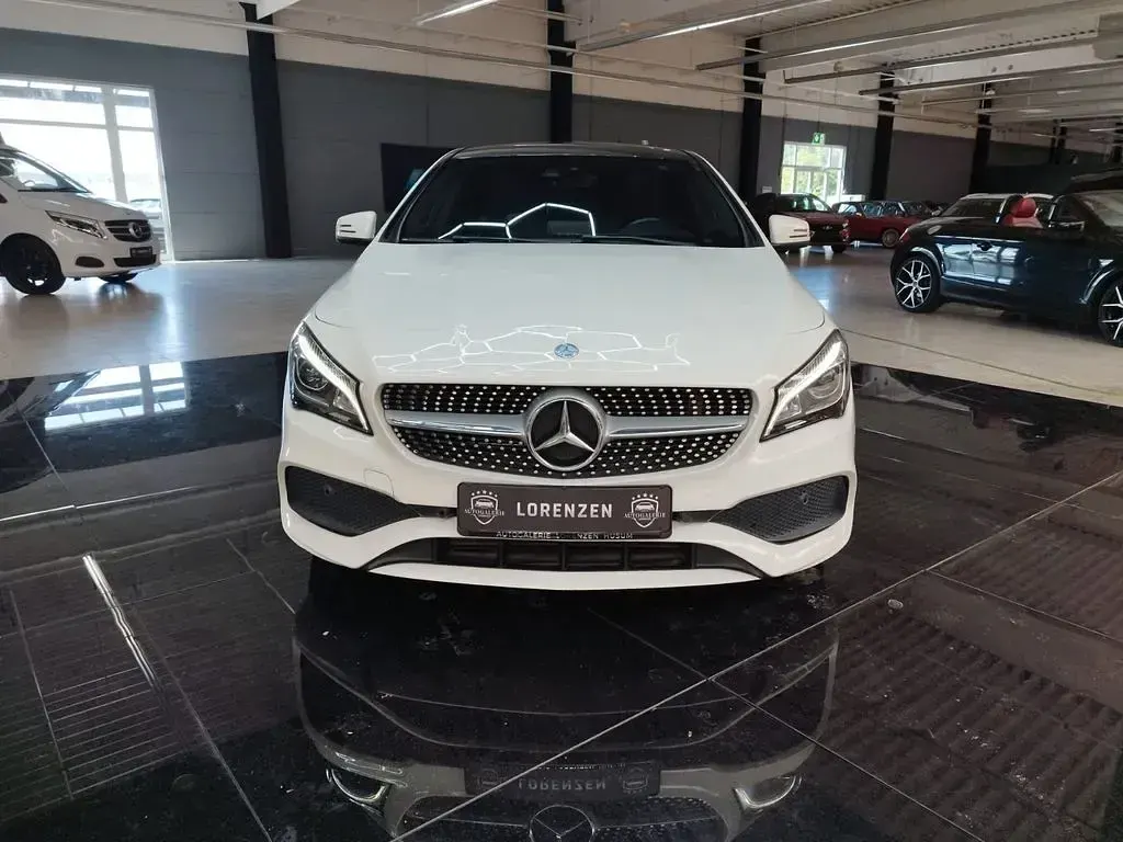Gebraucht Mercedes CLA200 156 PS (114 kW) 2017 Weiß Coupé