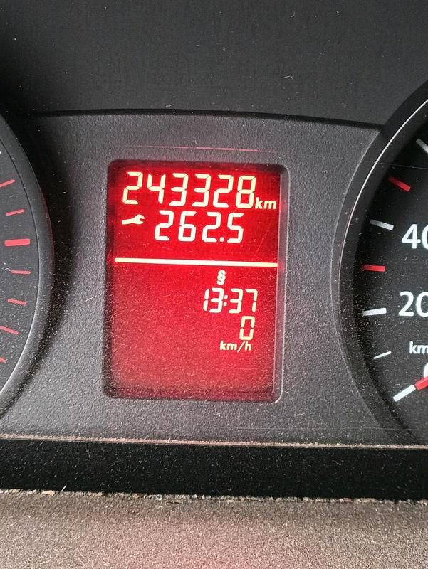 Używany VW Crafter 109 KM (80 kW) 2014 Brązowy Van