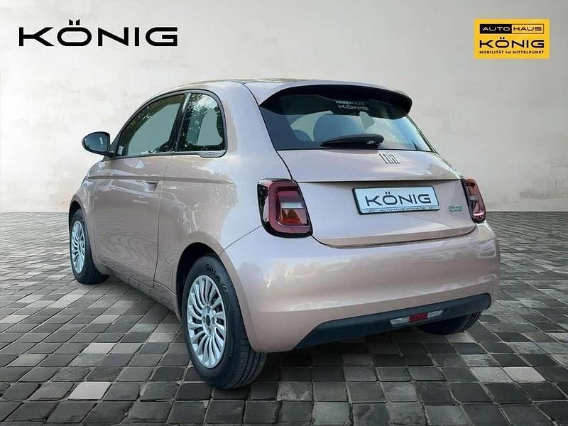 Gebraucht Fiat 500e 86 kW (118 PS) 2023 Gold Kleinwagen