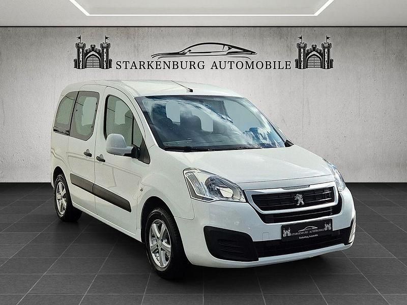 Gebraucht Peugeot TePee Active 99 PS (72 kW) 2016 Weiß Van / Kleinbus