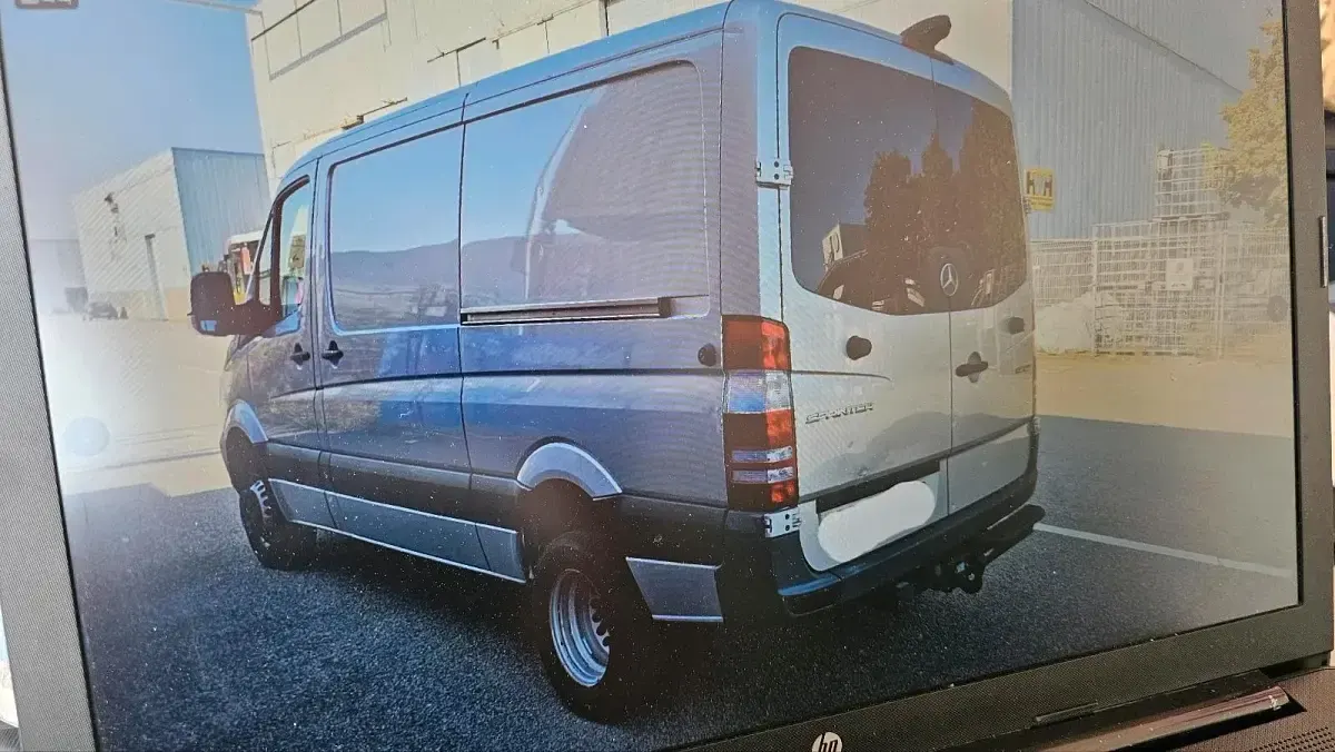Gebraucht Mercedes Sprinter 163 PS (119 kW) 2018 Grau Van