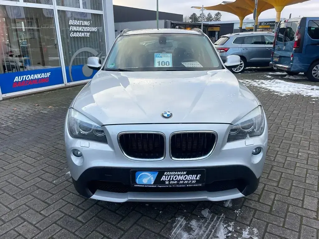 Gebraucht BMW X1 Sport Line 177 PS (130 kW) 2011 Silber SUV