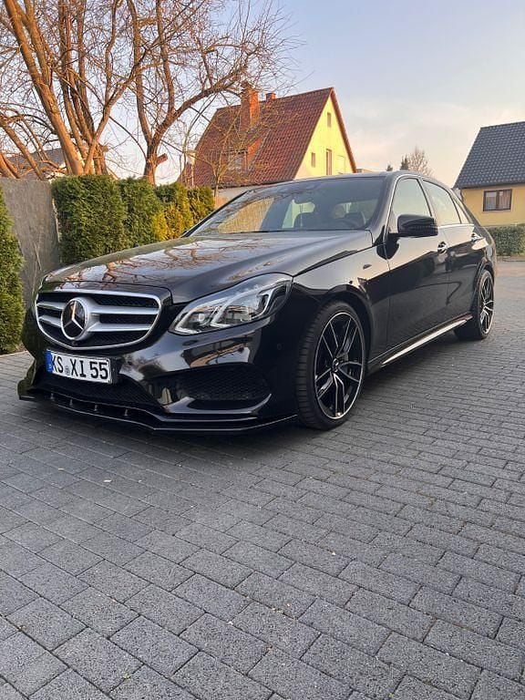 Gebraucht Mercedes E500 AMG 408 PS (300 kW) 2014 Schwarz Limousine