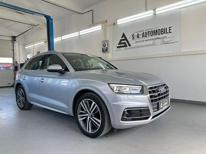 Silber Gebraucht 2020 Audi Q5 Sport SUV | 30.999 € (Guter Preis) - Bild 1/4