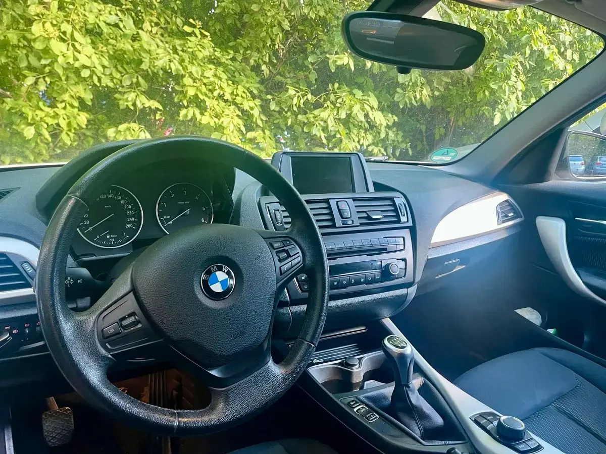 Gebraucht BMW 114 Comfort Edition 95 PS (69 kW) 2013 Weiß Kleinwagen
